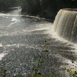 Meet your Posher, Cierra